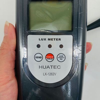 HLX-262 Medidor de luminosidad multifuncional Conversión de unidad Dual Lux/FC Transmisión de datos de PC Detector de iluminación arquitectónica de laboratorio
