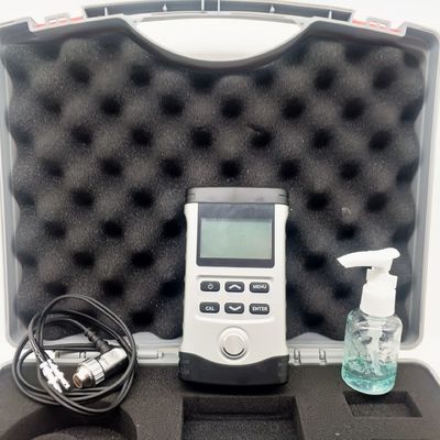 TG-3400 Medidor de espesor ultrasónico de gran alcance 0,65 ∼ 500 mm