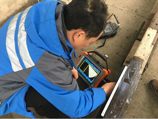 HPA-620 Detector de fallas ultrasónicas de matriz en fases 32:128PR PA UT TOFD Equipo de ensayo NDT combinado