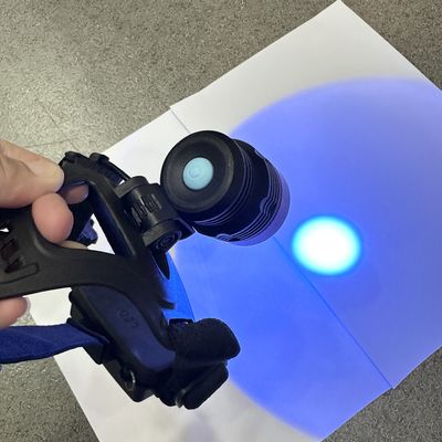 Lámpara UV portátil para casco DG-90H con función de mano Luz ultravioleta LED de 365 nm