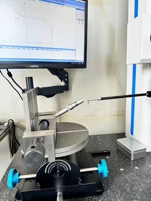 Probador de análisis de perfil de contorno de rugosidad SRT-210G con rango de medición de 100 mm
