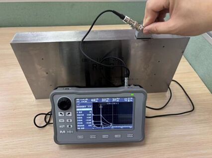 Detector de defectos metálicos portátil FD-500mini con función DAC/AVG para NDT industrial