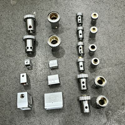 Carcasa de sonda ultrasónica industrial con varios tamaños de orificio para cristal