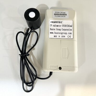 UV-200 Tester de intensidad UV de alta precisión ± 5% de precisión Radiómetro ultravioleta portátil Sanidad médica Detector de irradiación de luz UV