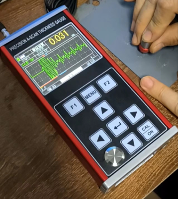 TG-6200 Medidor de espesor de revestimiento por ultrasonidos no metálicos portátil en diversos sustratos metálicos y no metálicos